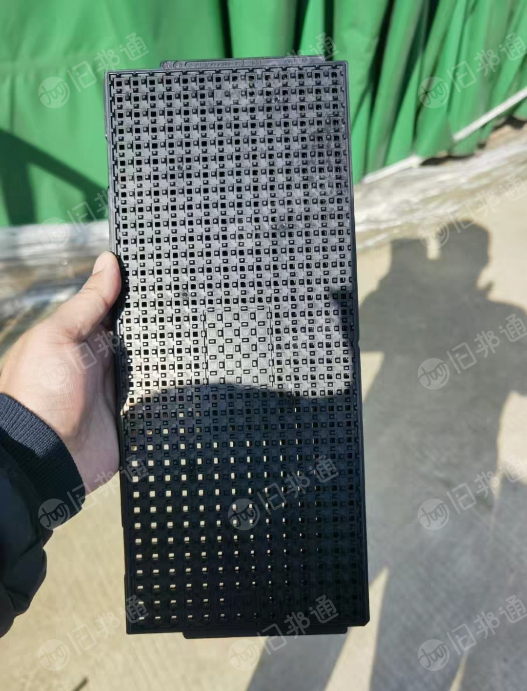 长期出售电子厂下来的ic托盘，高温板，线路板等