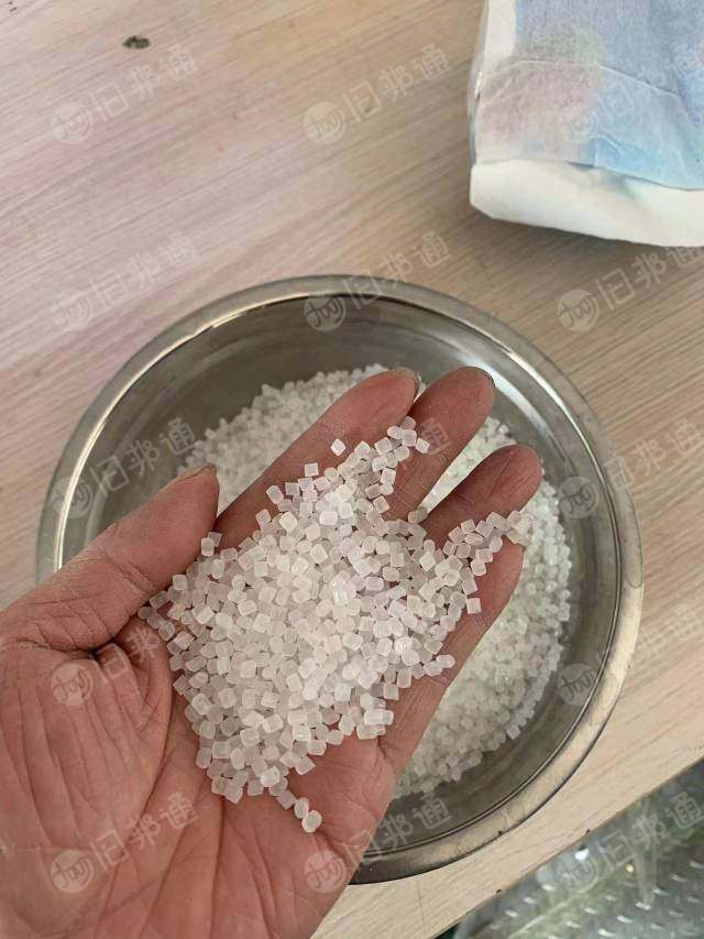 厂家直销透明高压颗粒LDPE高压吹膜颗粒，每个月100多吨