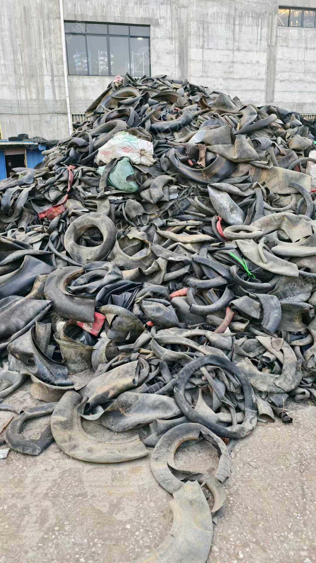 出售橡胶废内胎，橡胶胎垫