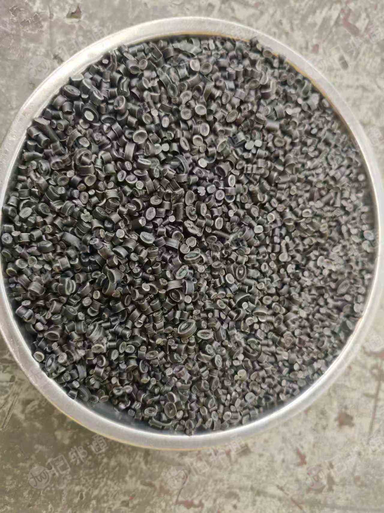 出售PP托盘颗粒，冲击高，可以做打地漏，大件，月供三四百吨