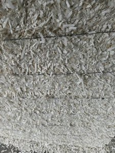 长期出售白色电子带压包料