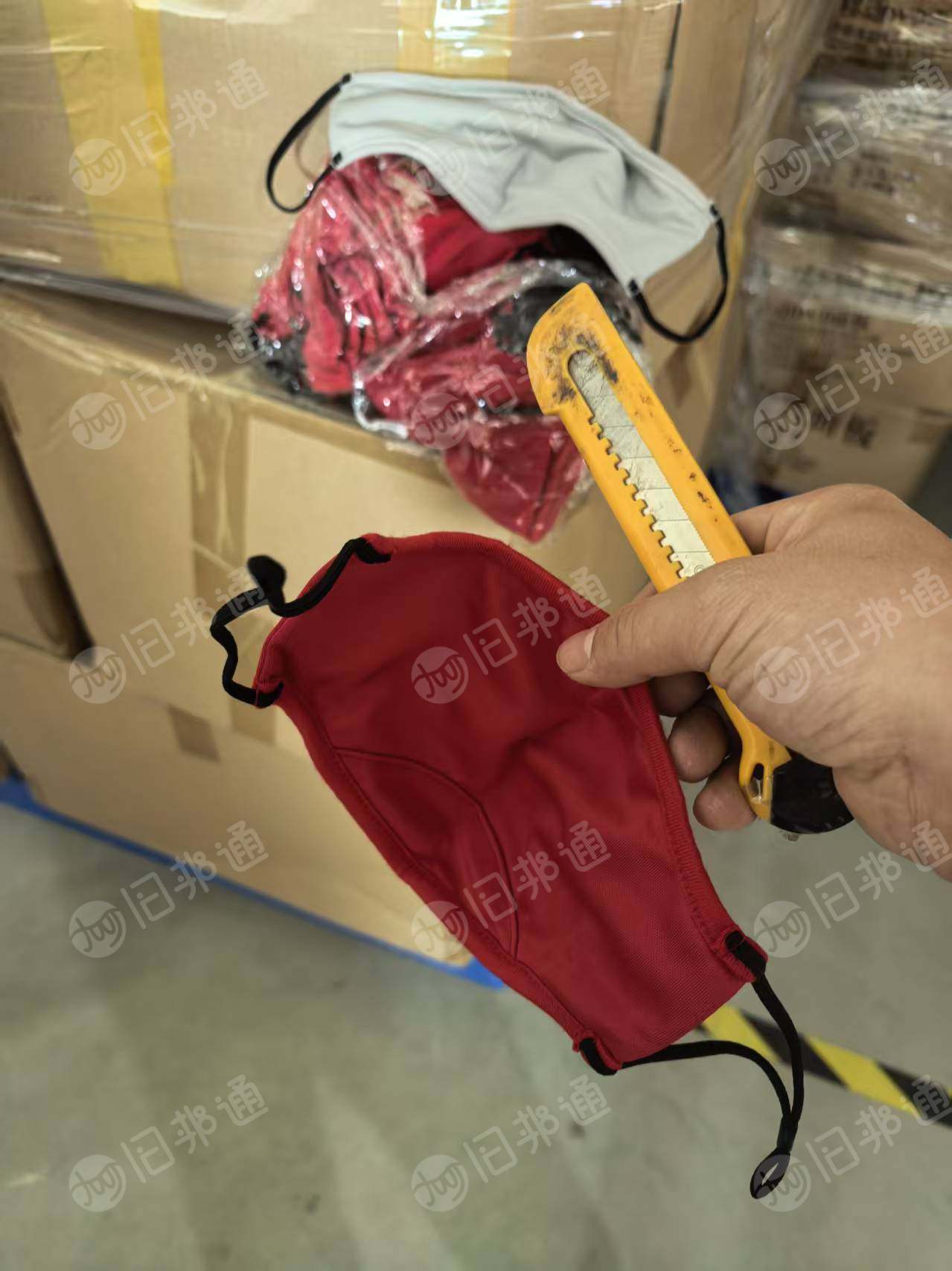 长期出售涤纶口罩，涤纶废布，现货20吨