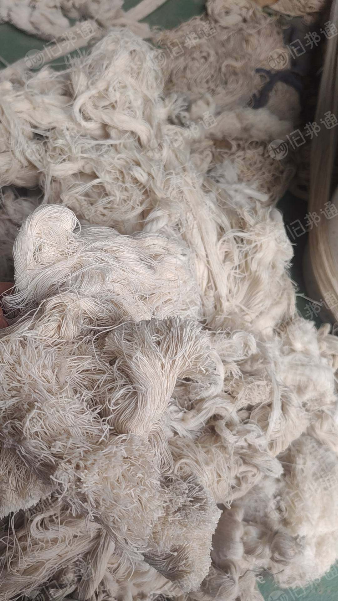 长期出售白色本白棉纱，纯棉的，气流纺下来的，纺10支下来的