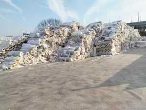 出售数码印花纸，新闻印花纸，卷筒和压包都有