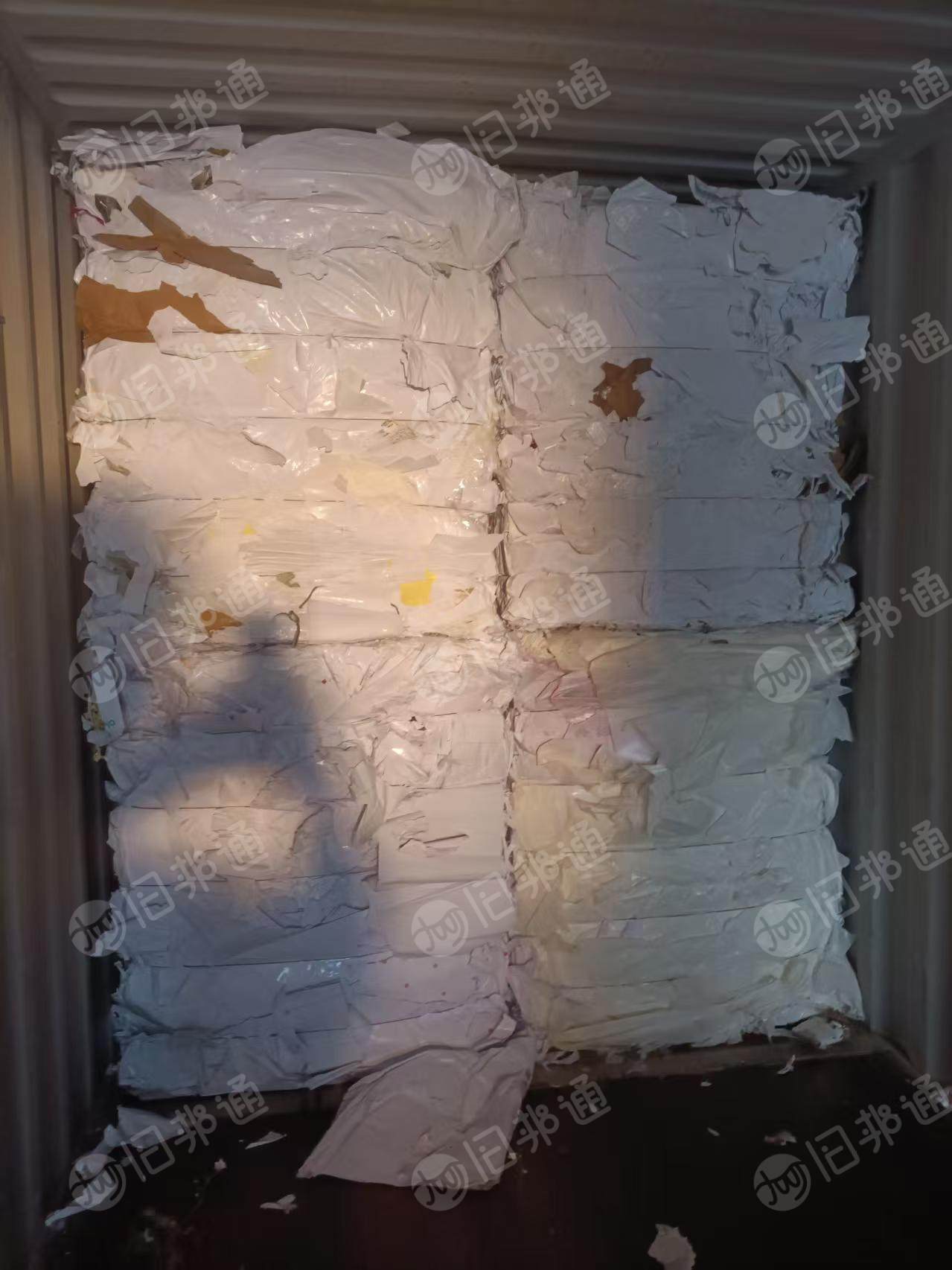 长期出售pvc淋膜纸压包料，白色居多