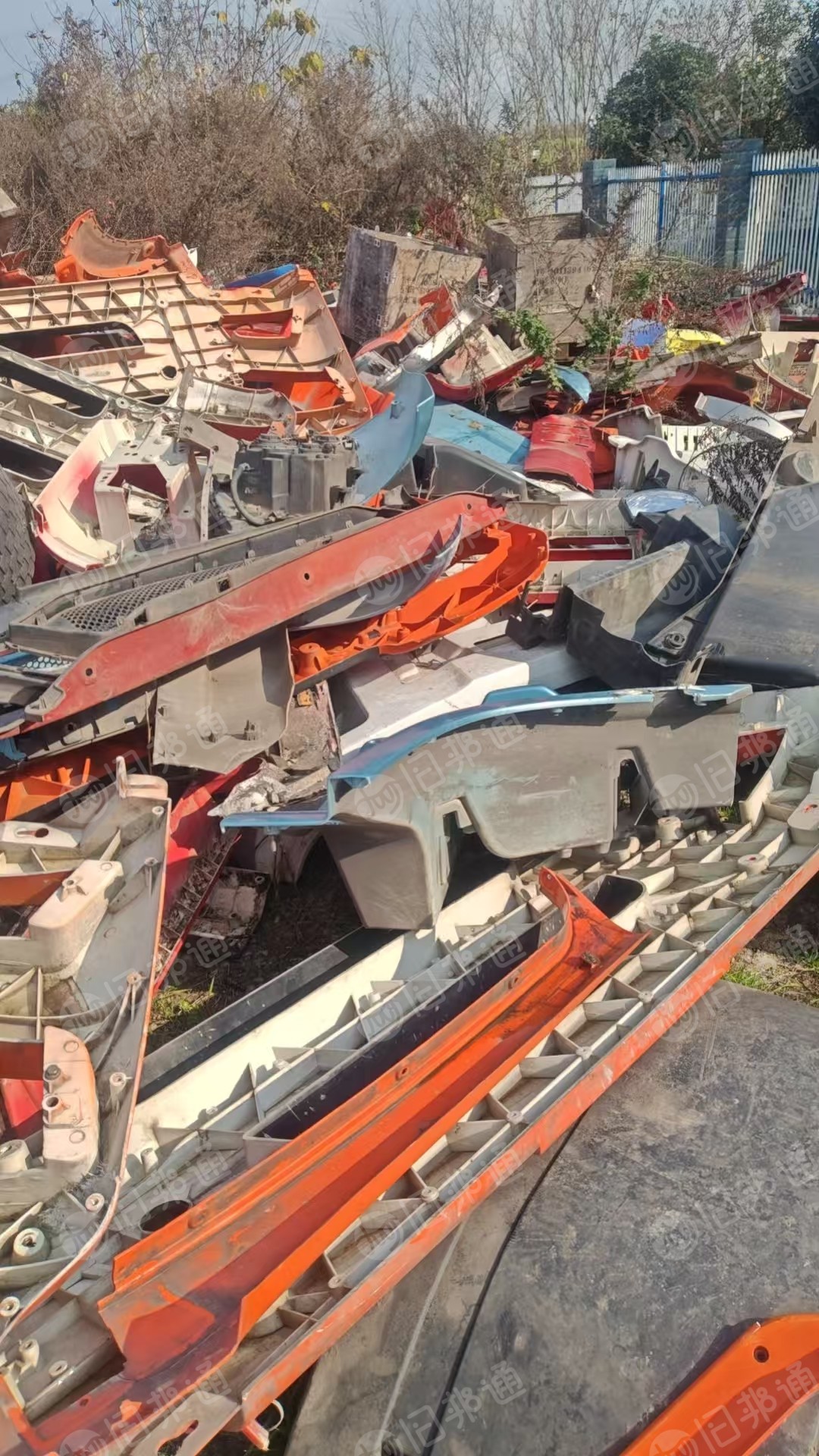 出售保险杠毛料，现货6.2米的有5-6车，长期有货