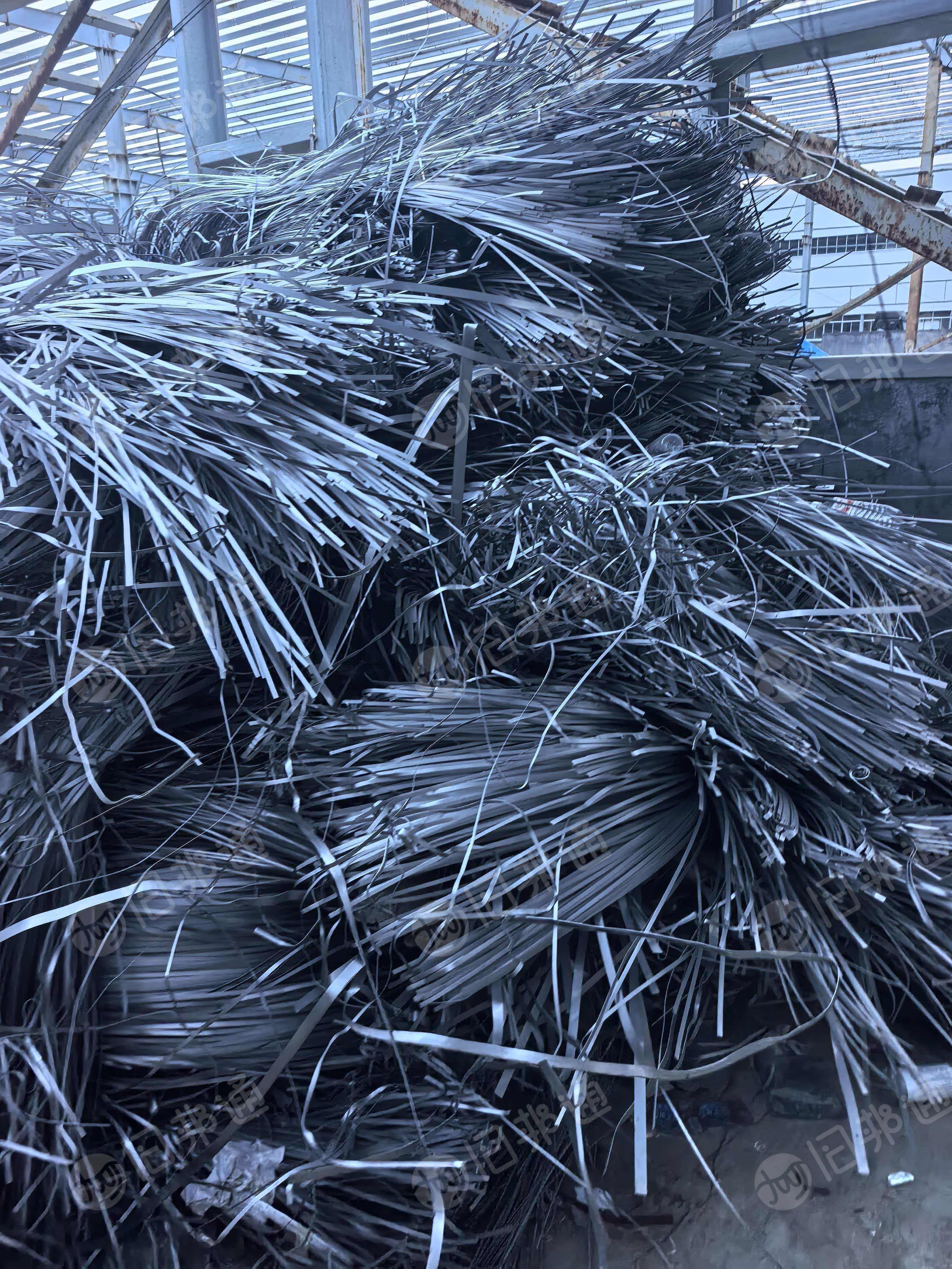 出售不锈铁边料，410的，现货50吨左右