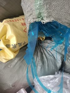 出售PET膜，带少许胶，长期有货