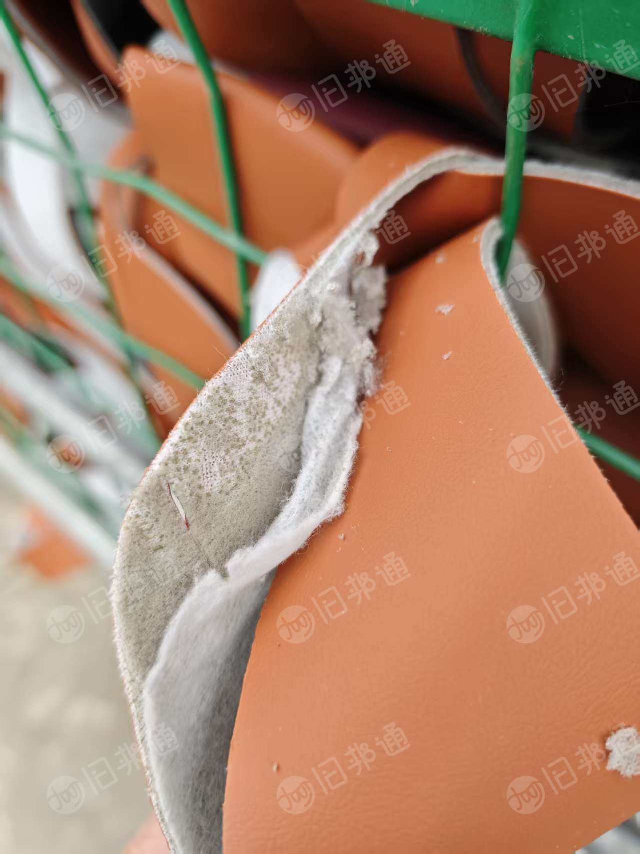 出售PVC汽车革，沃尔沃汽车厂下来的，月供10吨左右