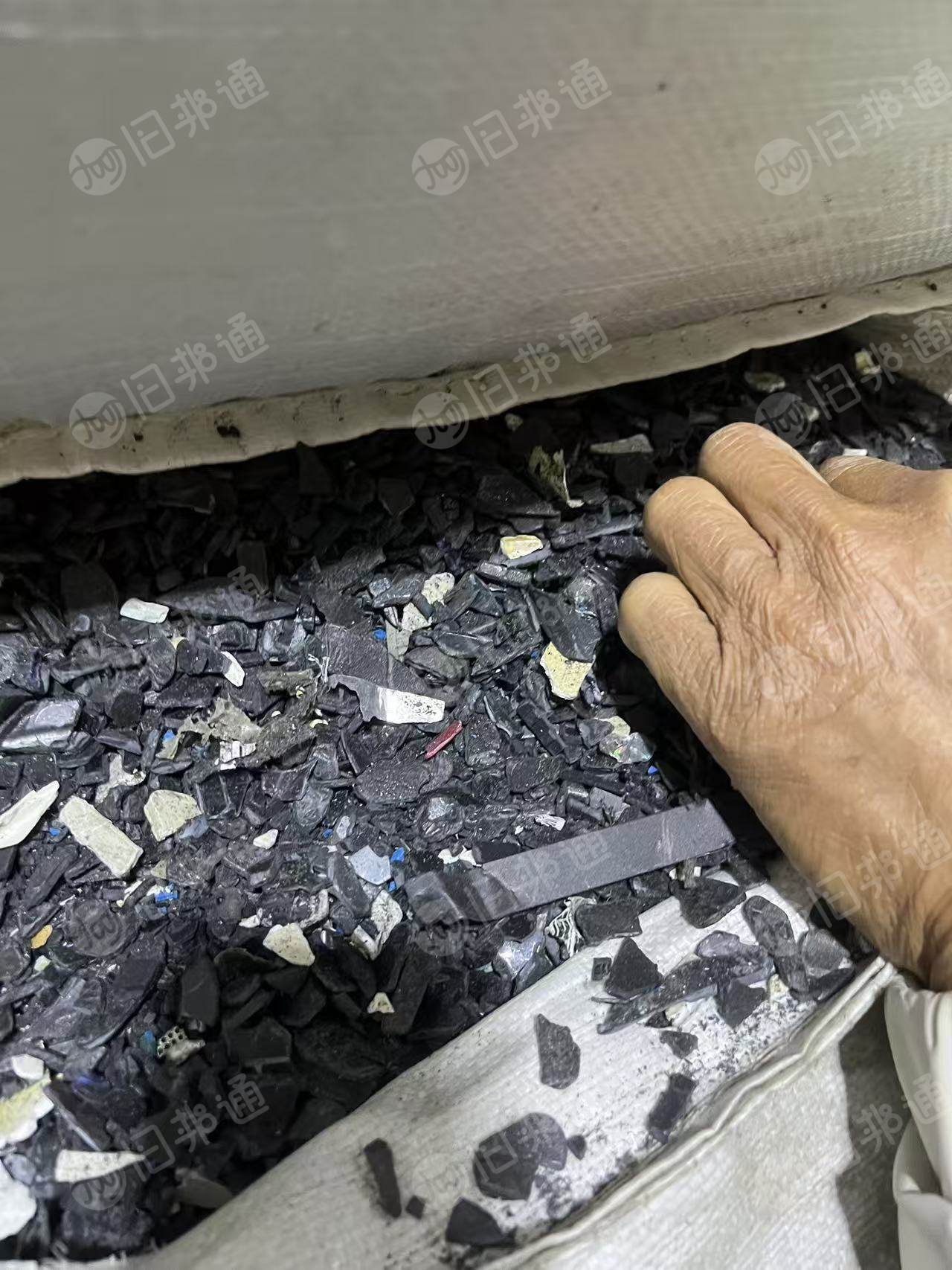 出售空调电视冰箱破碎料，有ABS材质也有PS材质的，干破和水破的都有，长期有货