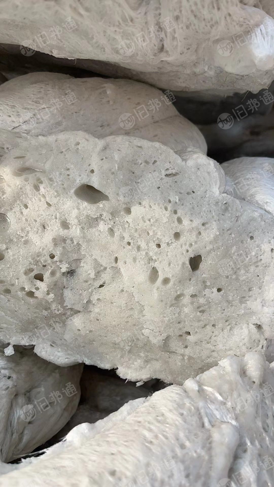 出售热熔快，厂货， 现货十几吨