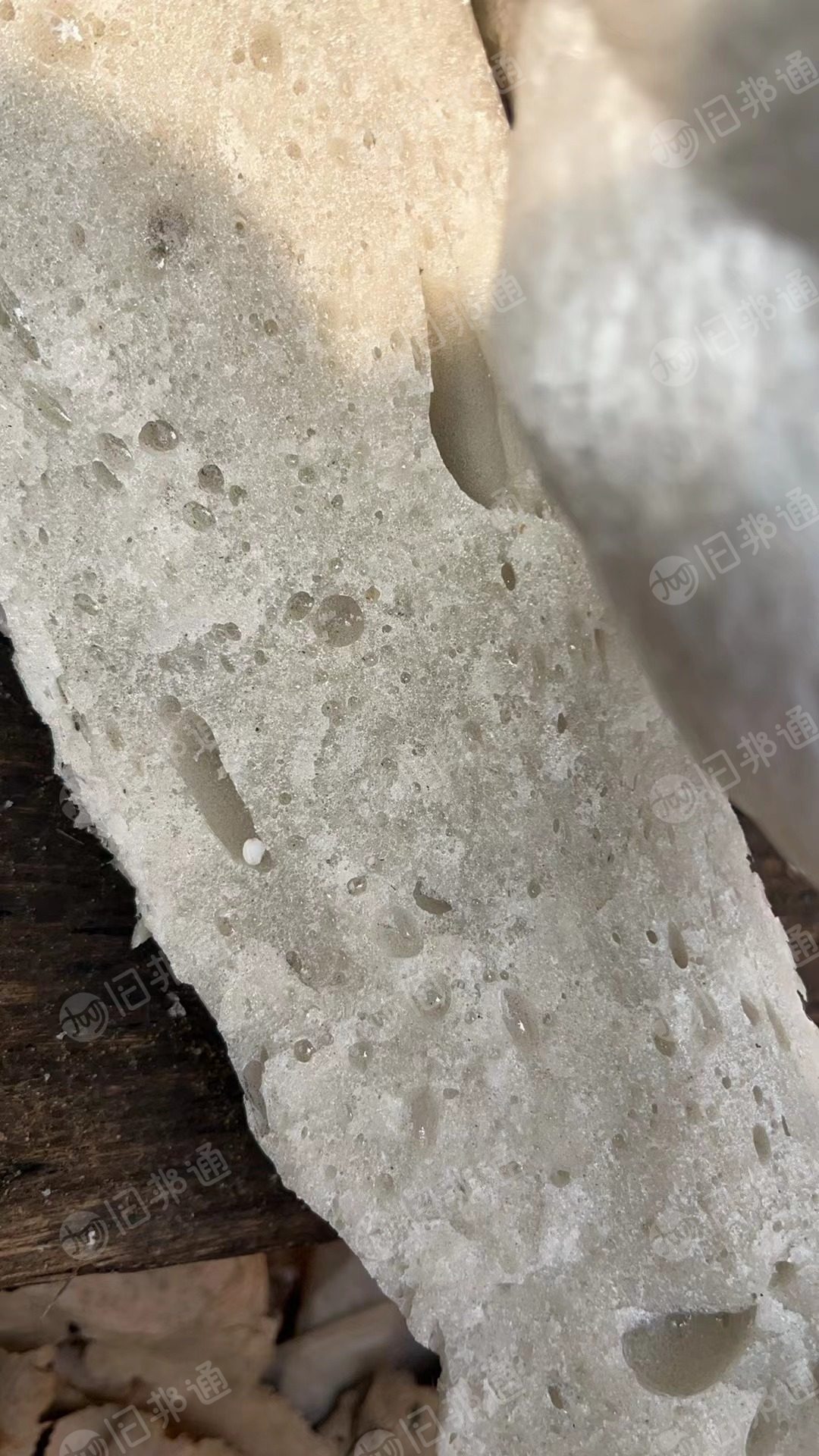 出售热熔快，厂货， 现货十几吨