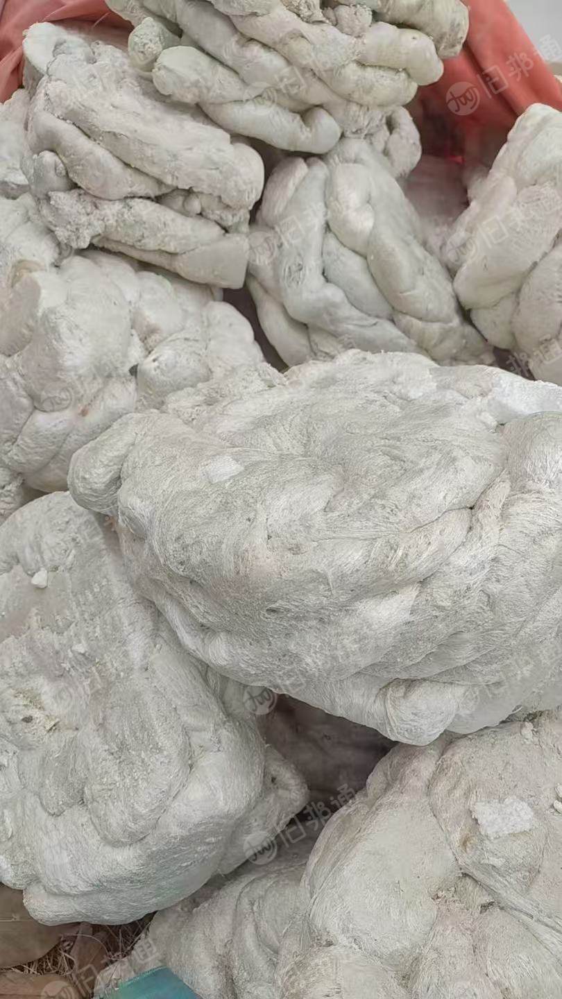 长期出售热熔块，现货10吨左右