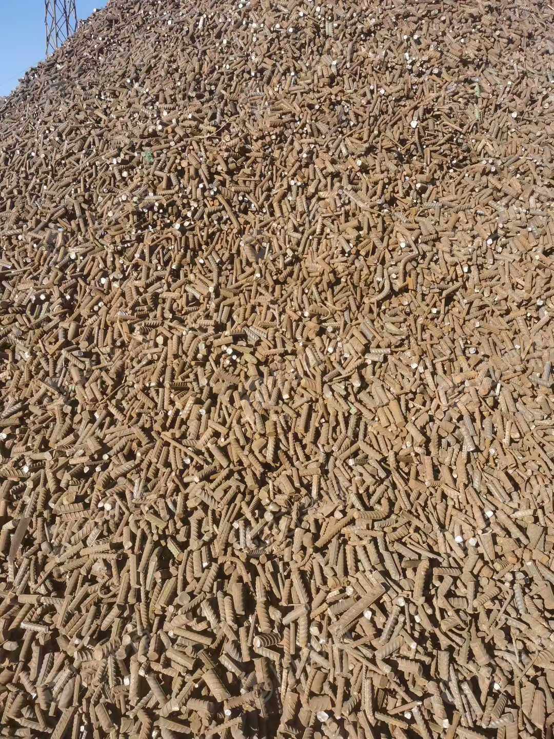 求购钢筋颗粒，月需2万吨