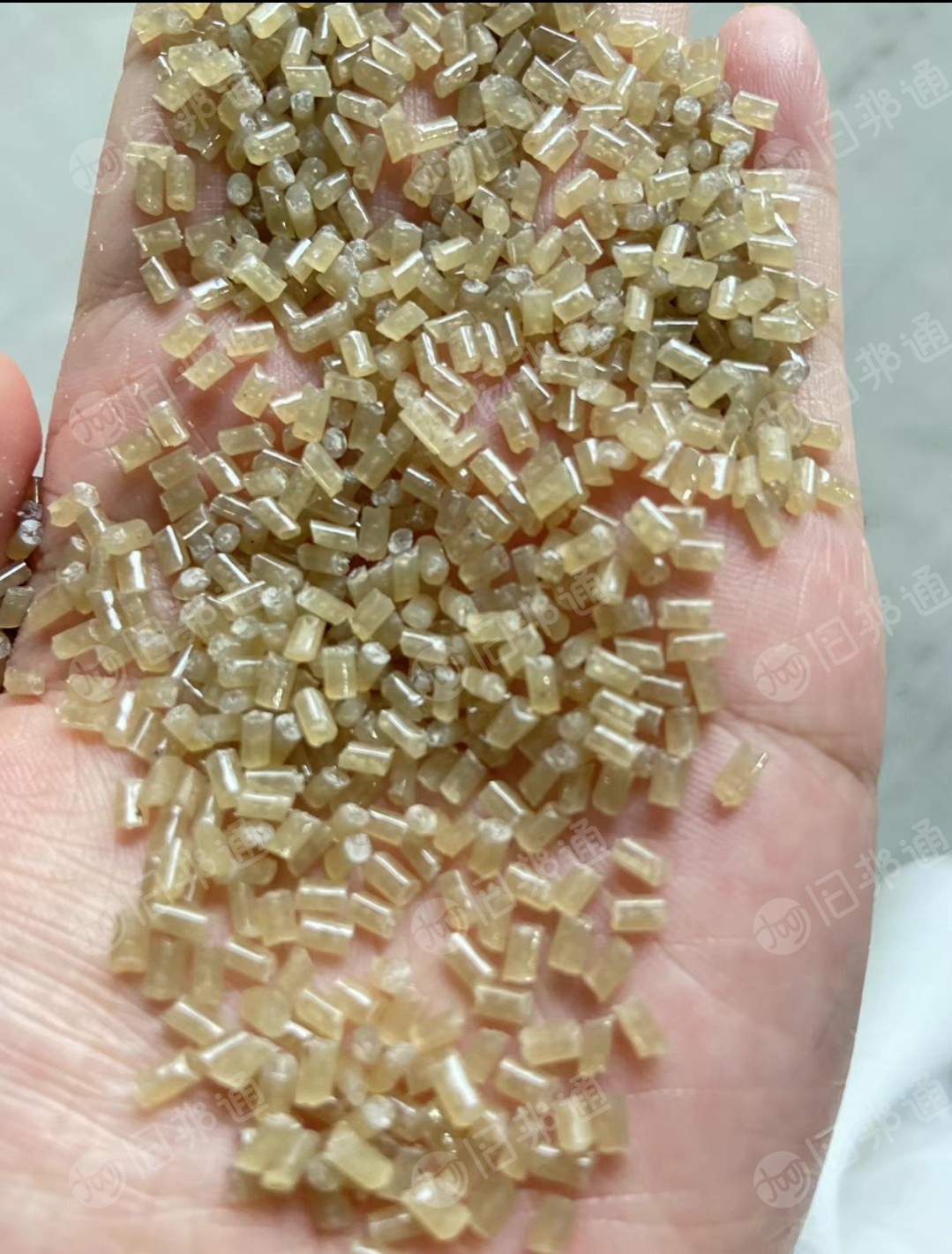 长期出售eps颗粒，过40目，无杂质无黑点