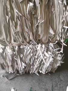 出售小花卡纸，无膜药卡边料