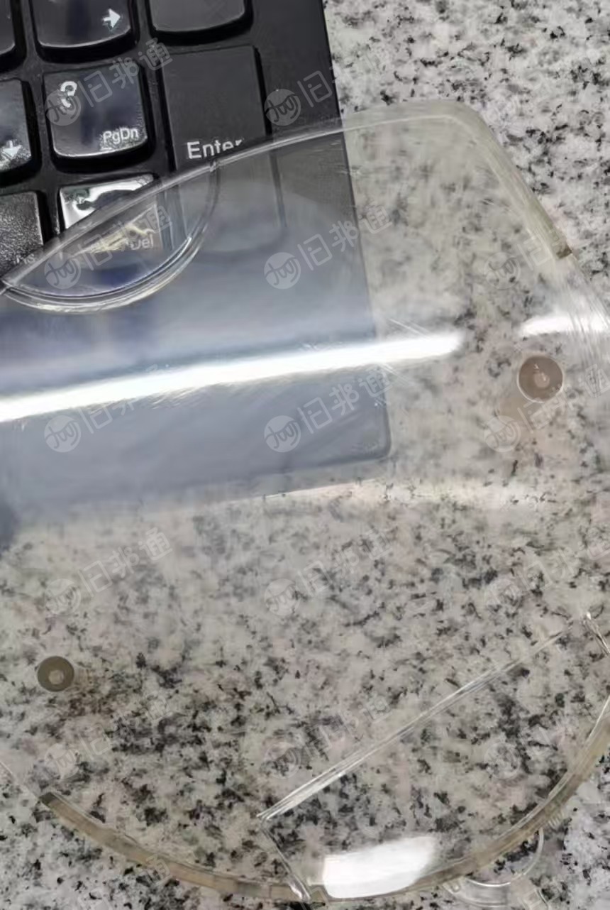 长期出售透明pc灯壳破碎料，现货100多吨