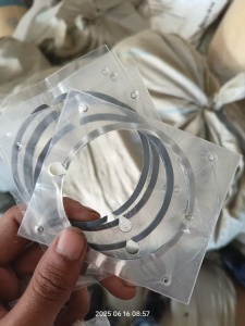 长期出售传动厂下来的pet膜废料