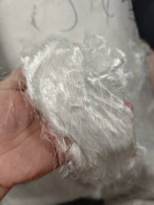 长期回收尼龙废丝，锦纶废丝，尼龙开刀丝，高弹丝，高光丝，单6双6都有做，量大价优