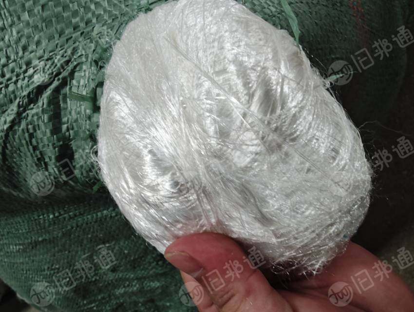 长期回收尼龙废丝，锦纶废丝，尼龙开刀丝，高弹丝，高光丝，单6双6都有做，量大价优