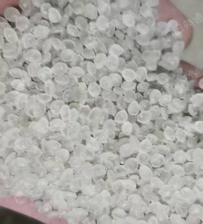 出售PVB颗粒，有白色和黑色两种