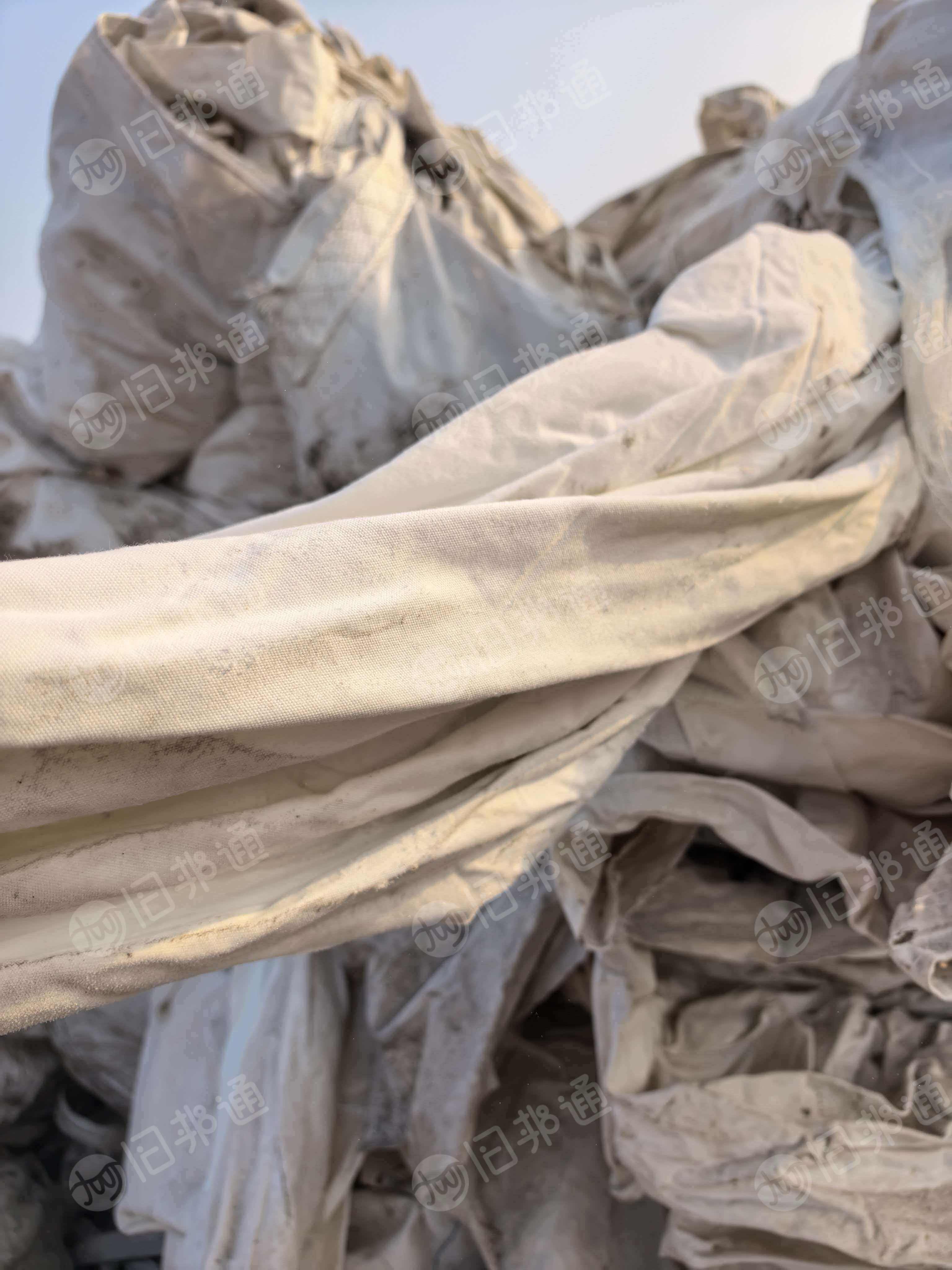 长期出售清洗好的涤纶过滤布，过滤布，现货30多吨