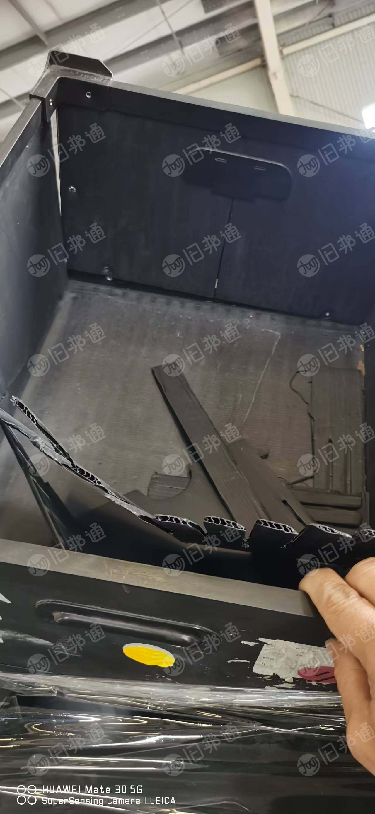 出售PP空心板毛料，黑色居多，现货有17.5一车