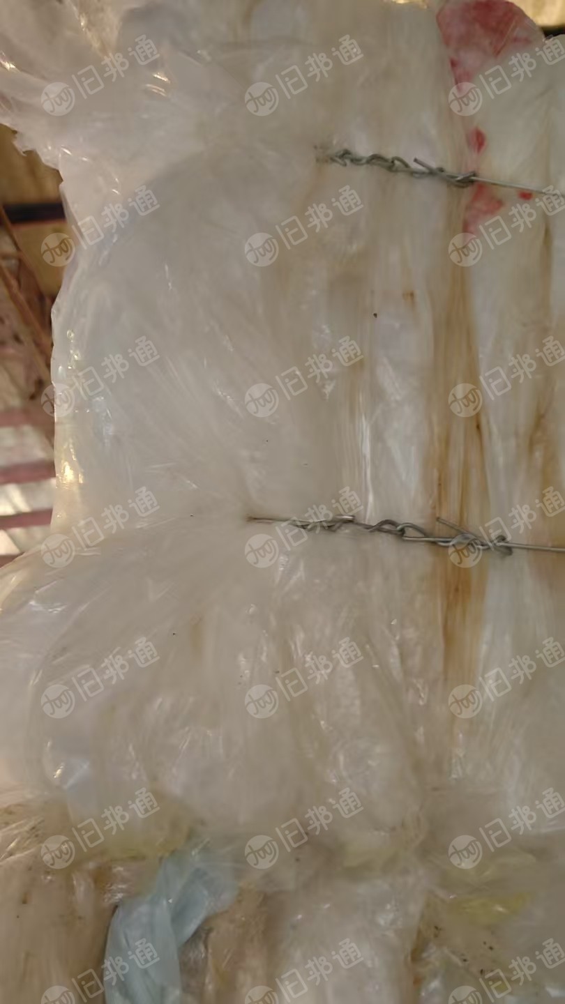 出售高压膜废料，90%干造的，10%水洗的，月供4/5百吨