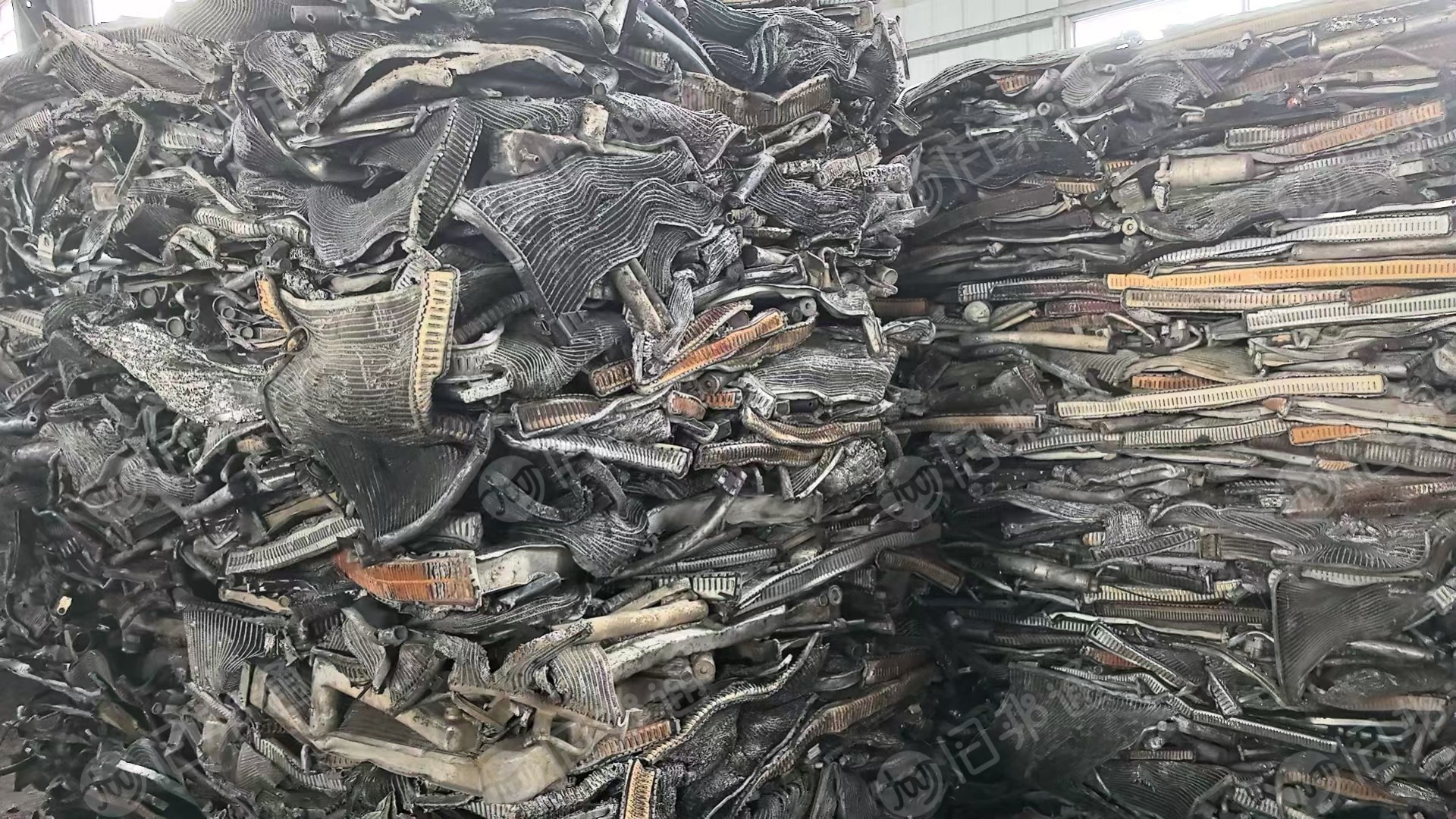 常年出售小水箱铝，压包好的