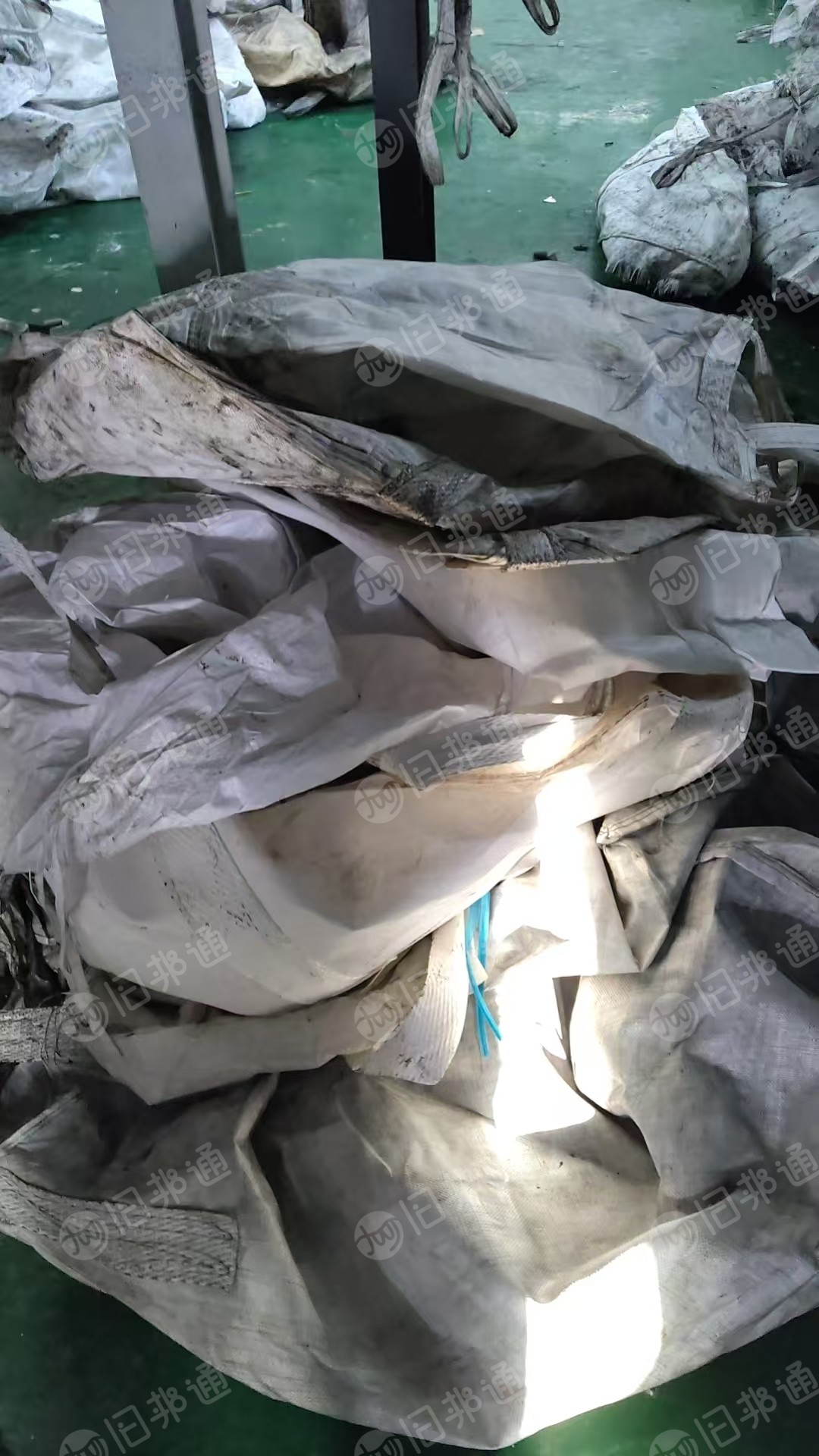 出售废旧吨包，装螺丝带油，每天几千条