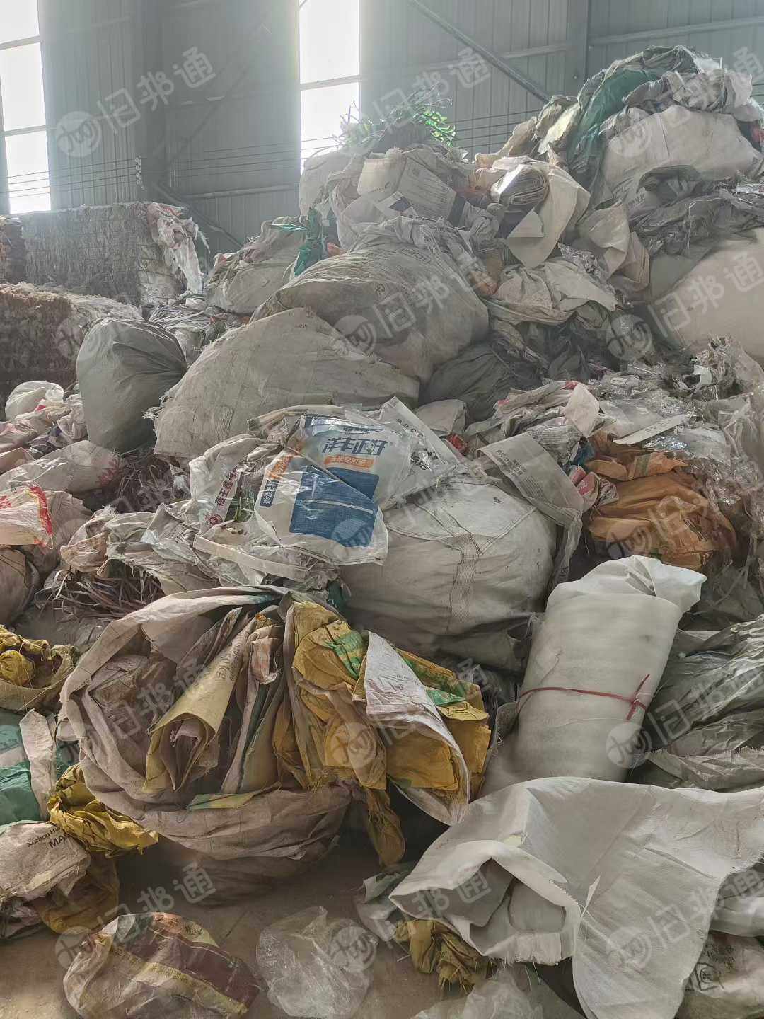 出售废旧编织袋，现货几吨，长期有货