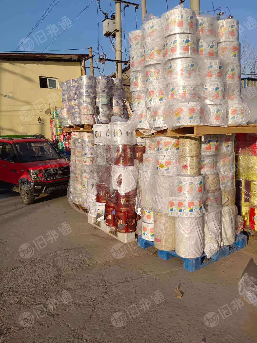 出售食品厂下来的铝塑膜，厚度8丝左右，现货5吨