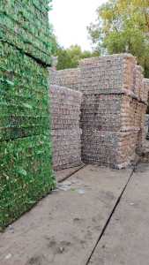 出售PET瓶砖，绿净瓶，白瓶砖，长期有货