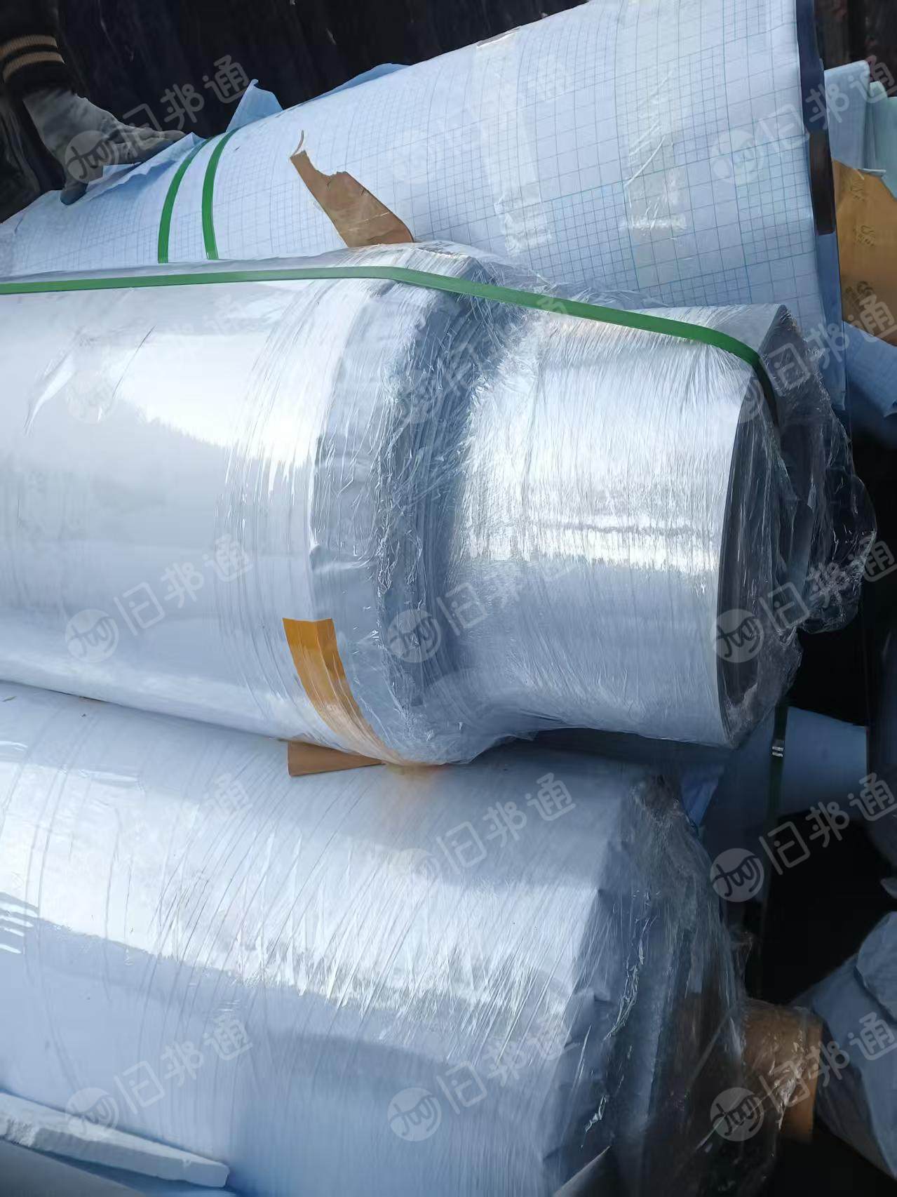 长期出售卷筒淋膜纸，有10%压包散货