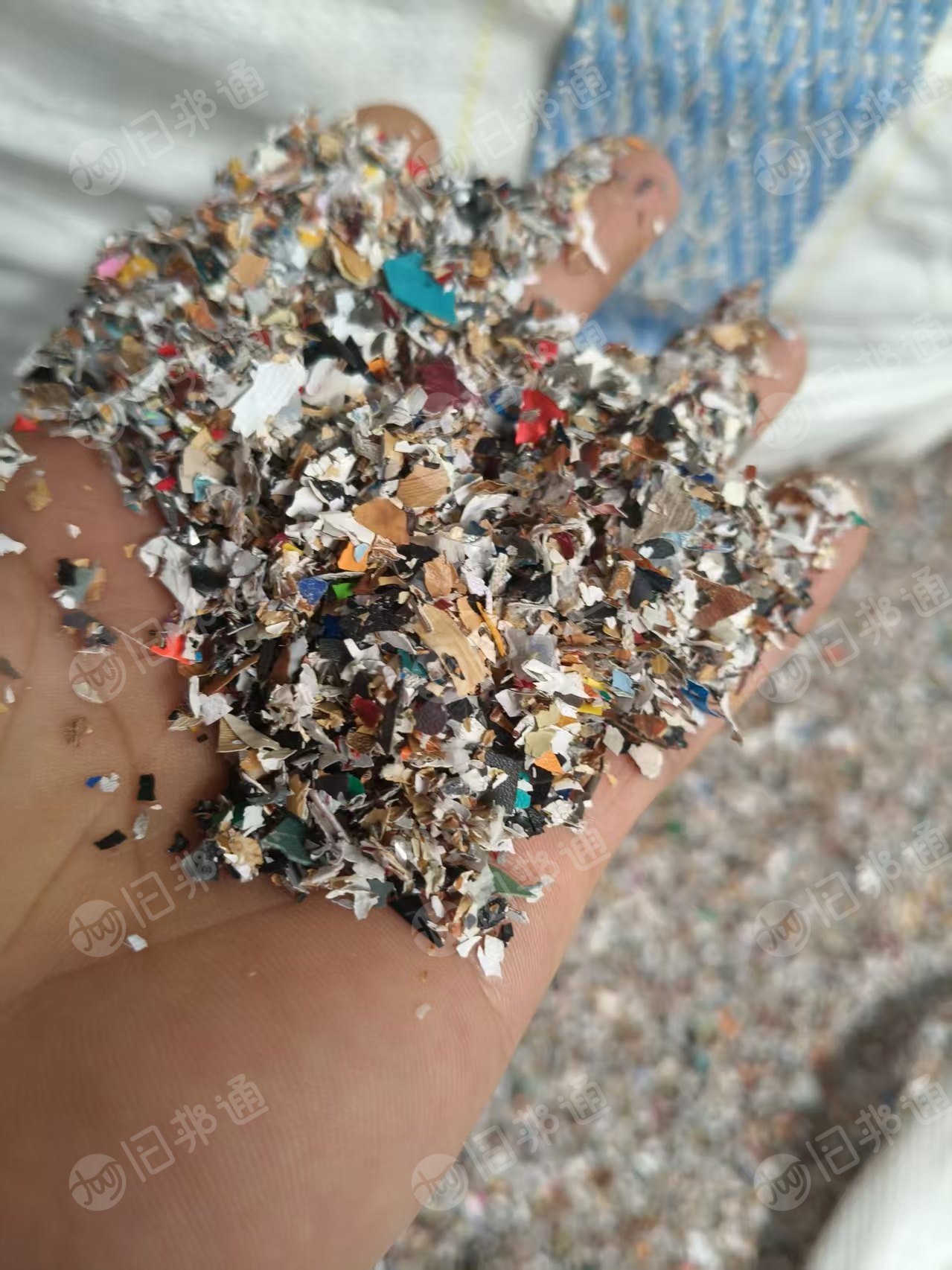 出售PVC破碎料，有杂料有白料，月供200吨左右