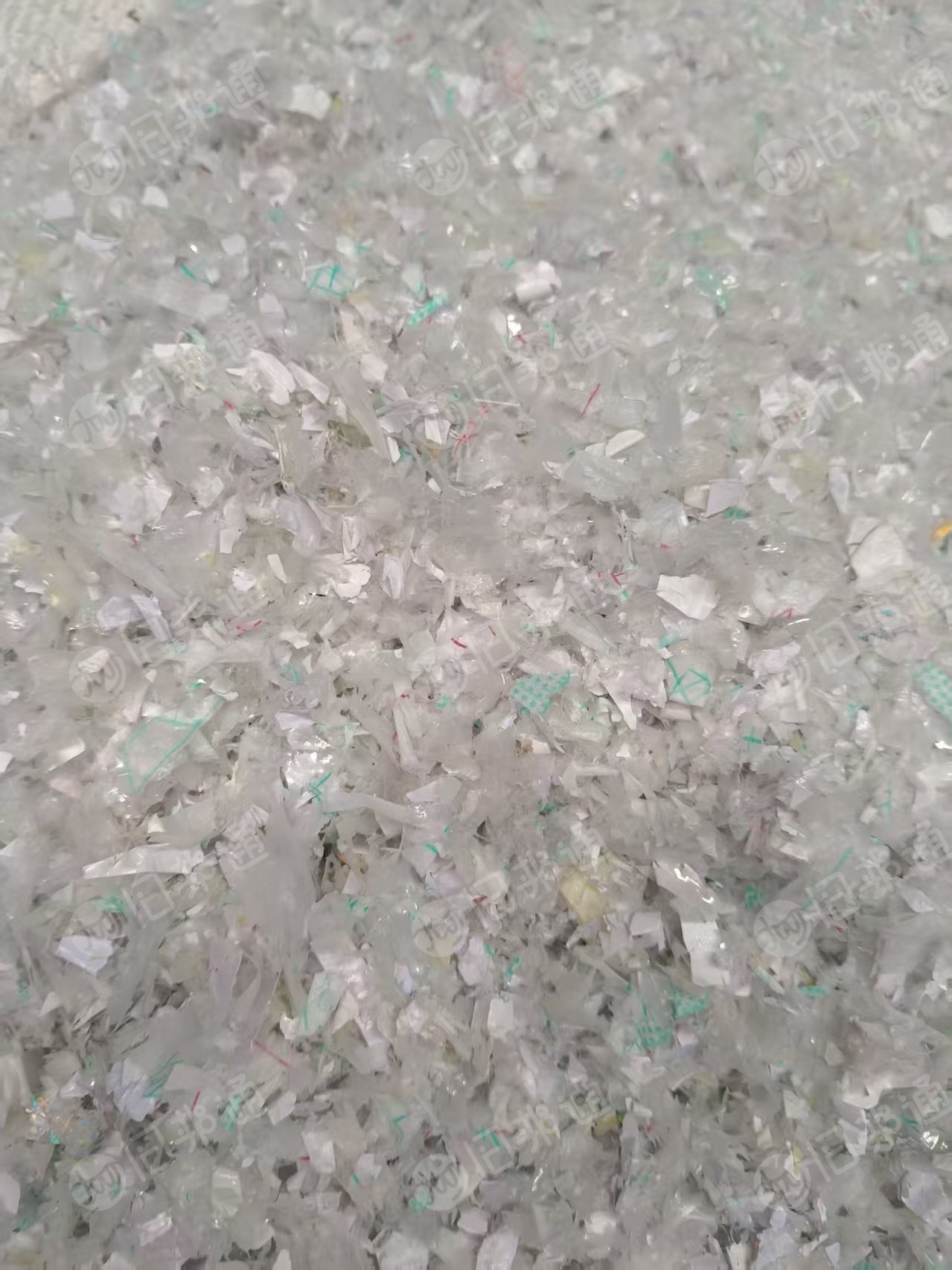 出售PVC破碎料，有杂料有白料，月供200吨左右