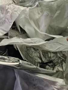 长期出售新能源吨包废料，含铝塑吨包，正负极混一起的