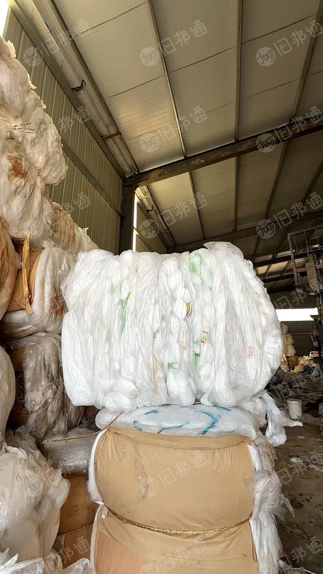 长期出售今麦郎厂下来的干造低压膜，含少量标签，现货20多吨