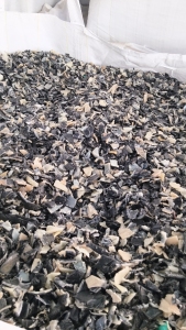 出售汽车塑料、油箱HDPE粉碎料