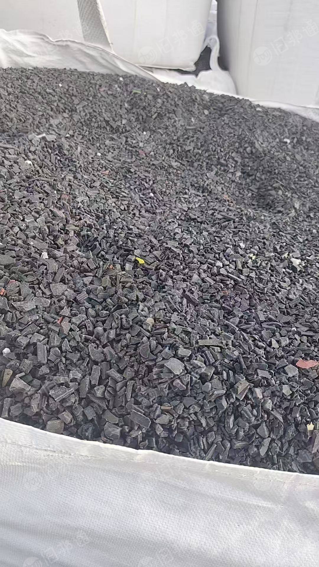 出售黑色PP水果筐破碎料，现货20多吨，长期有货