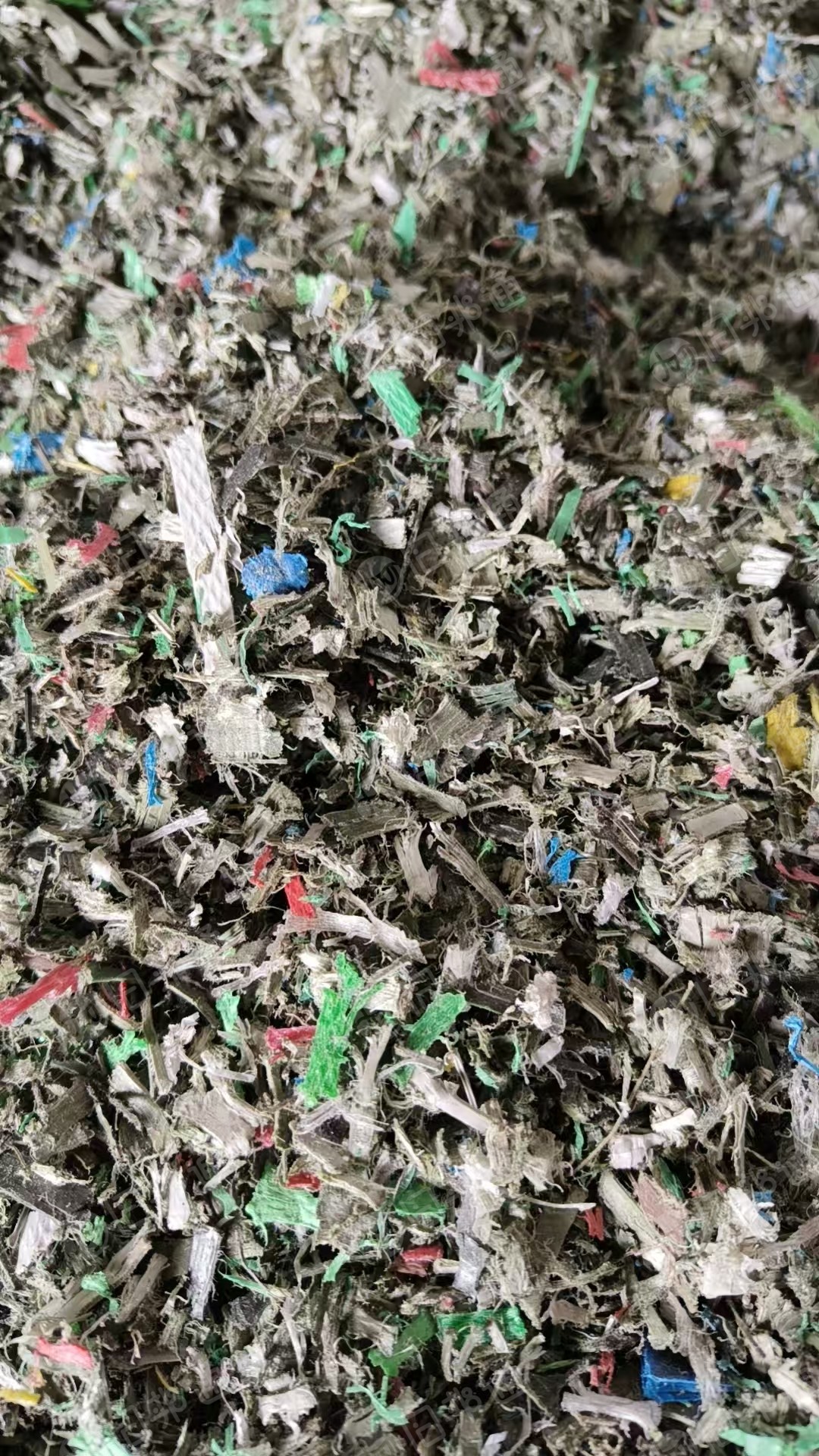 出售PP打包带下沉破碎料,现货6.8米一车,大概10来吨,月供五六十吨