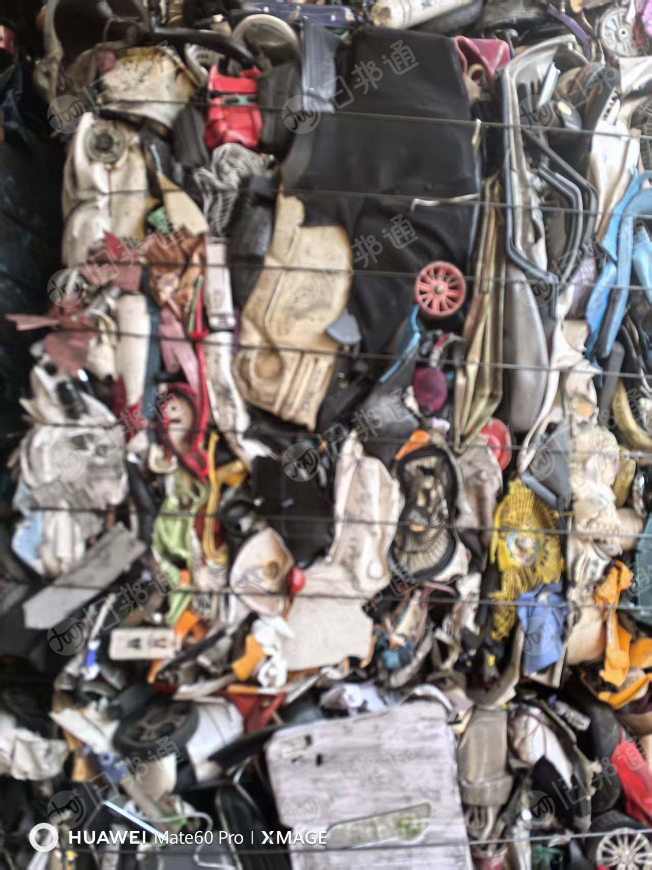 出售PP童车压块，带铁的，现货18吨左右