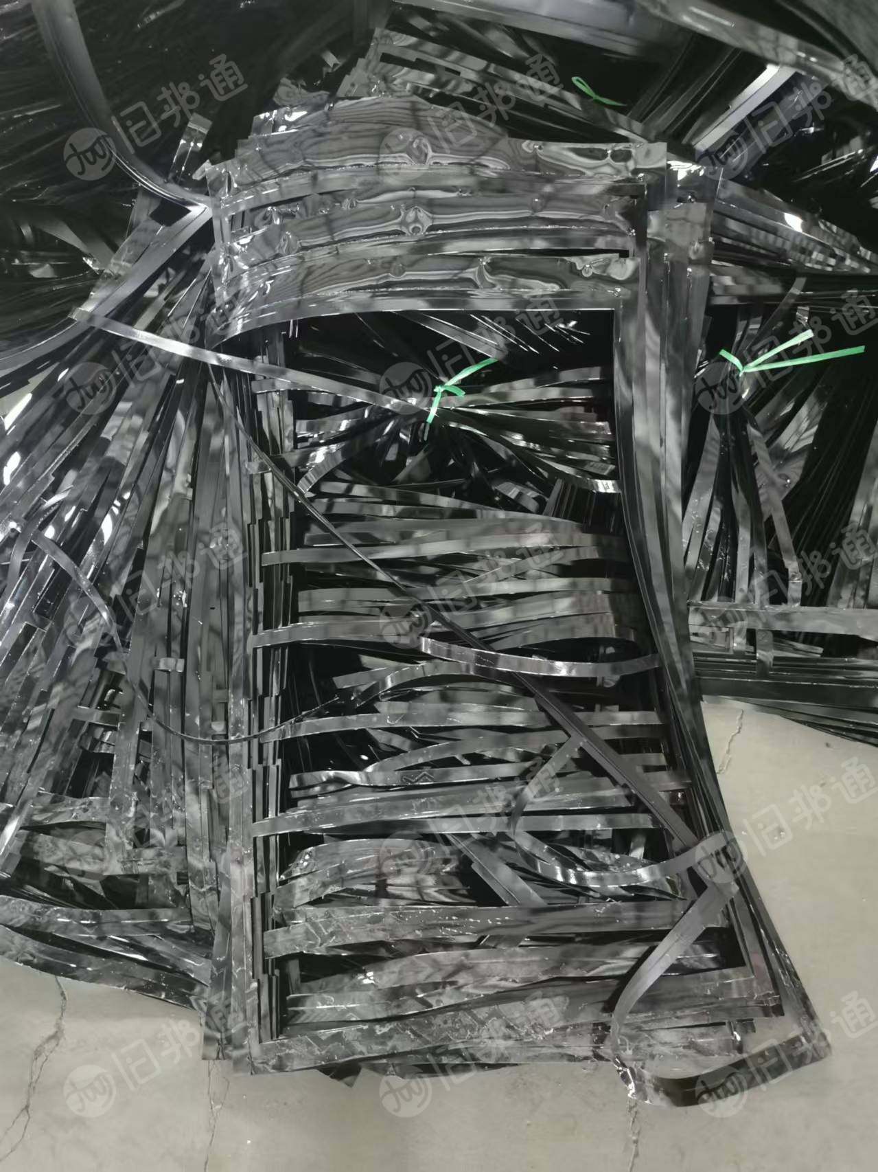 出售PC破碎料，PC废料，电子厂下来的，阻燃的，月供几十吨