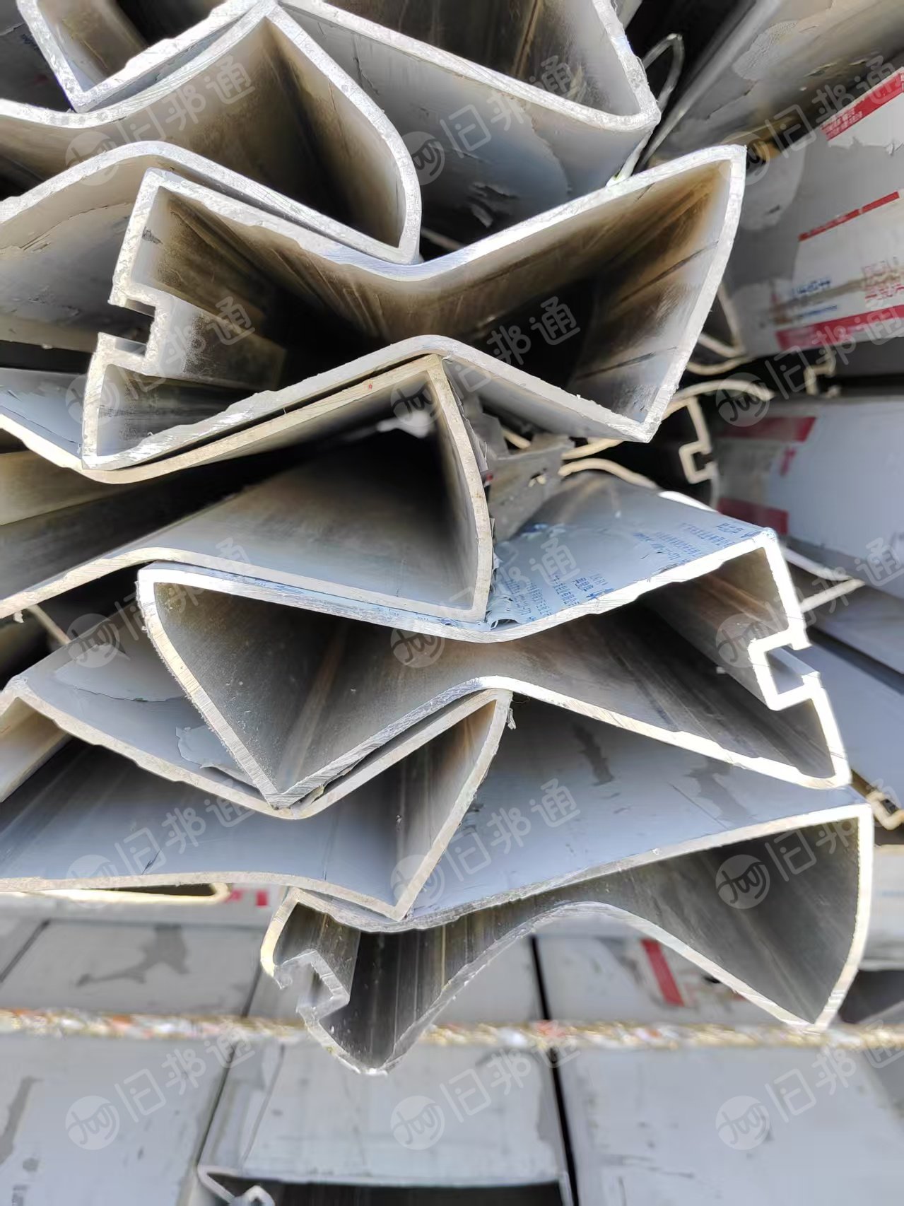 出售铝合金废料，现货30多吨