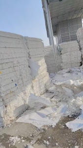 长期出售皮革纸膜废料，打包好的