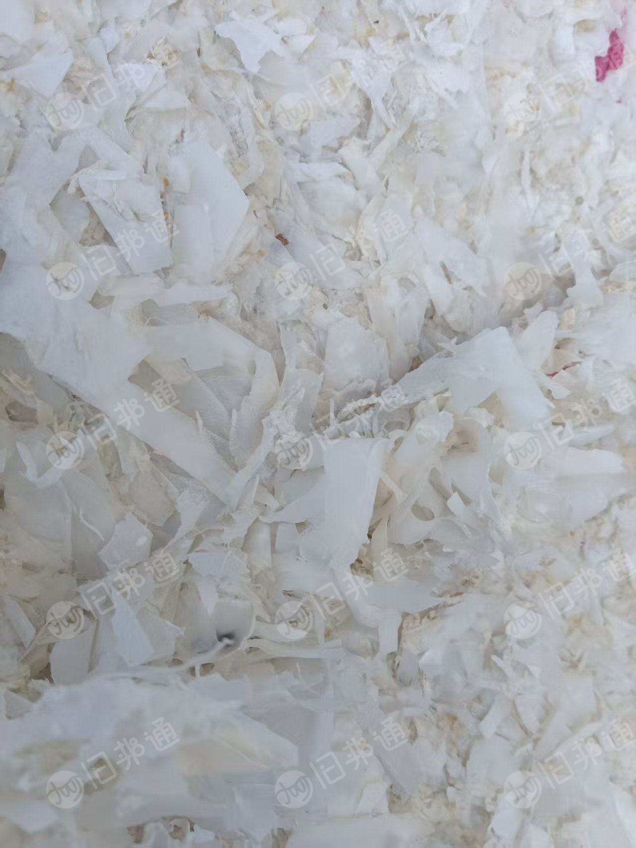 长期出售皮革纸膜废料，打包好的