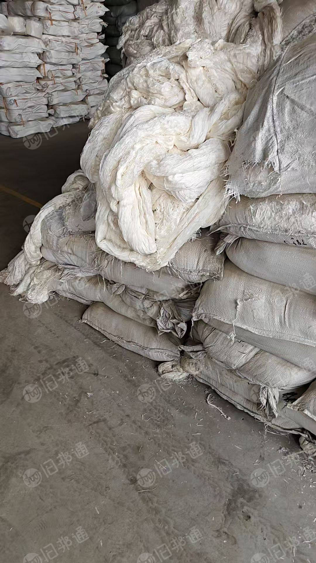 出售腈纶废纱，晴纶膨体纱，现货只有3吨左右，货在浙江杭州