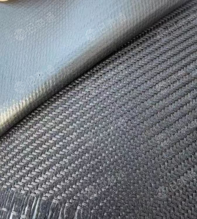 出售600D面料，牛津布，有平纹和网纹，50米一卷，现货有100多卷，什么颜色都有，货在浙江金华