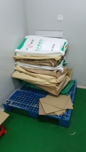 出售二手纸塑袋，都是食品厂下来的，月供2000条