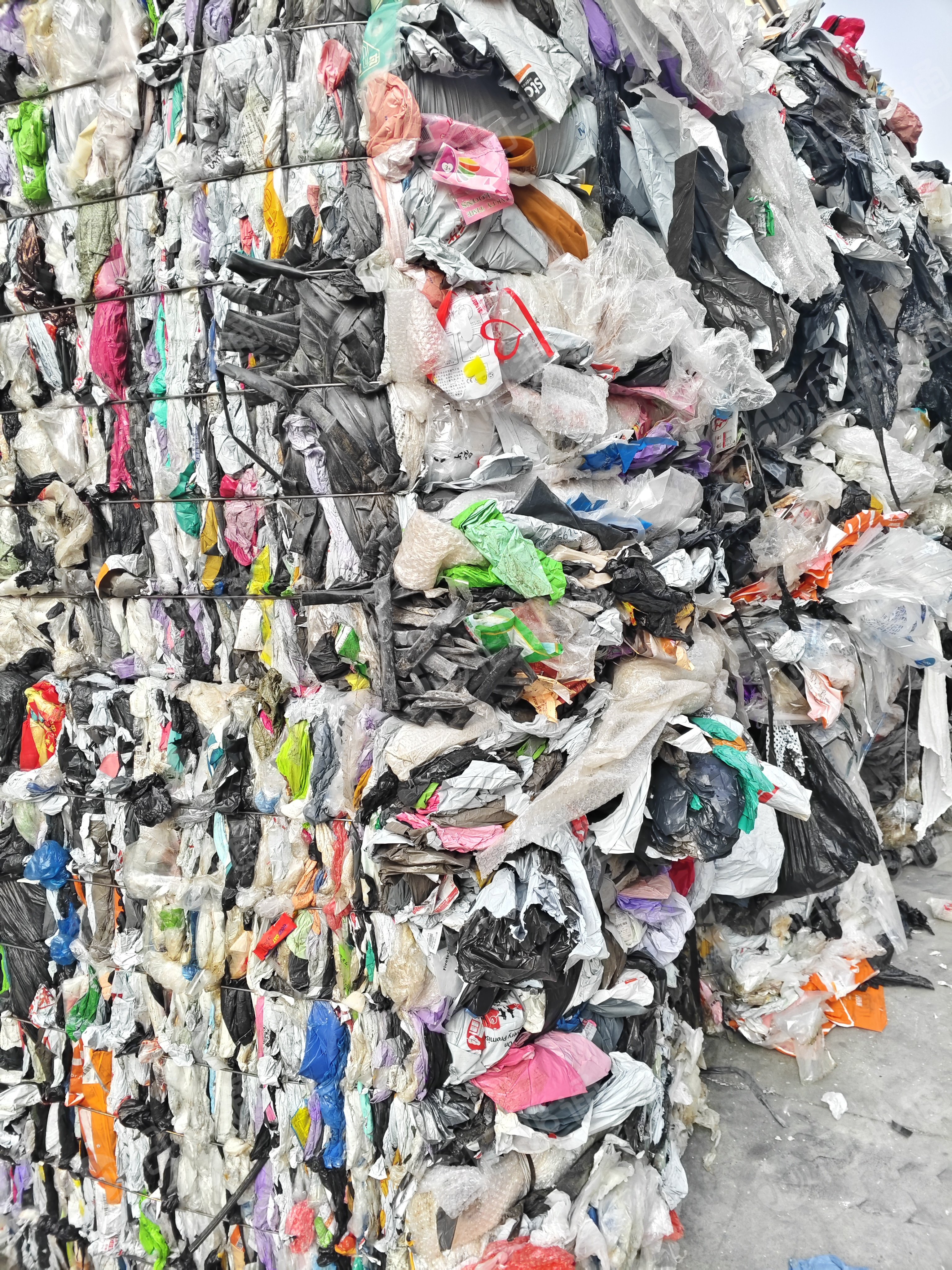 求购PE快递袋，杂膜，花膜